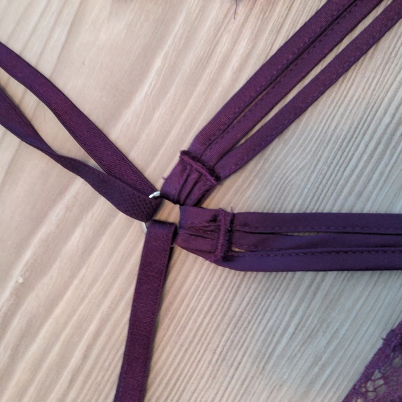 Vintage Victoria's Secret purple lace camisole top low scoop back - Picture 9 of 15